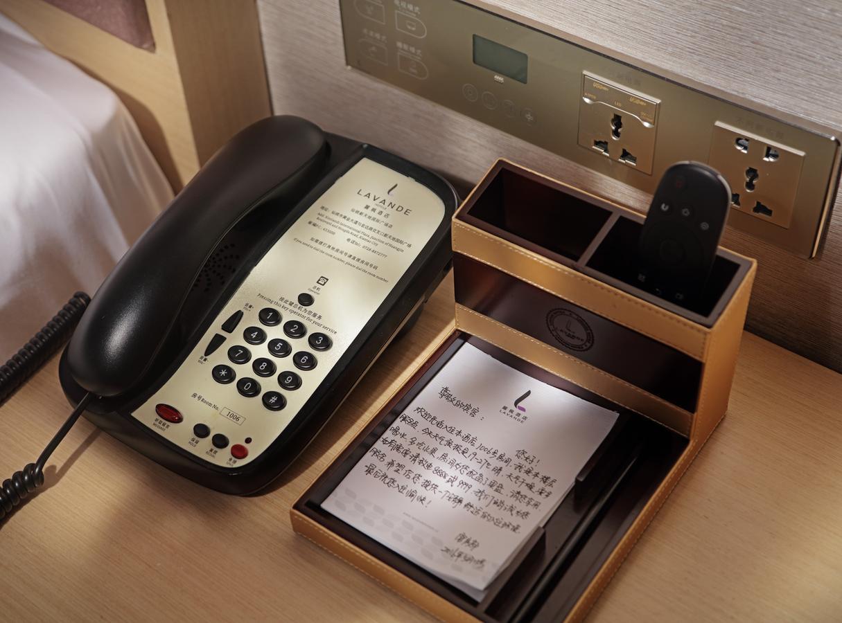 Lavande Hotel Guangzhou Ximenkou Metro Екстериор снимка