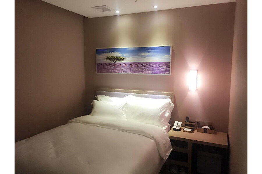 Lavande Hotel Guangzhou Ximenkou Metro Екстериор снимка